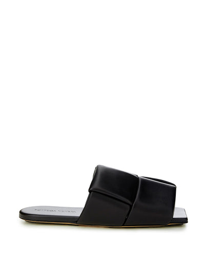 Bottega Veneta Elegant Black Leather Sandals Bottega Veneta
